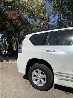 تويوتا لاندكروزر برادو